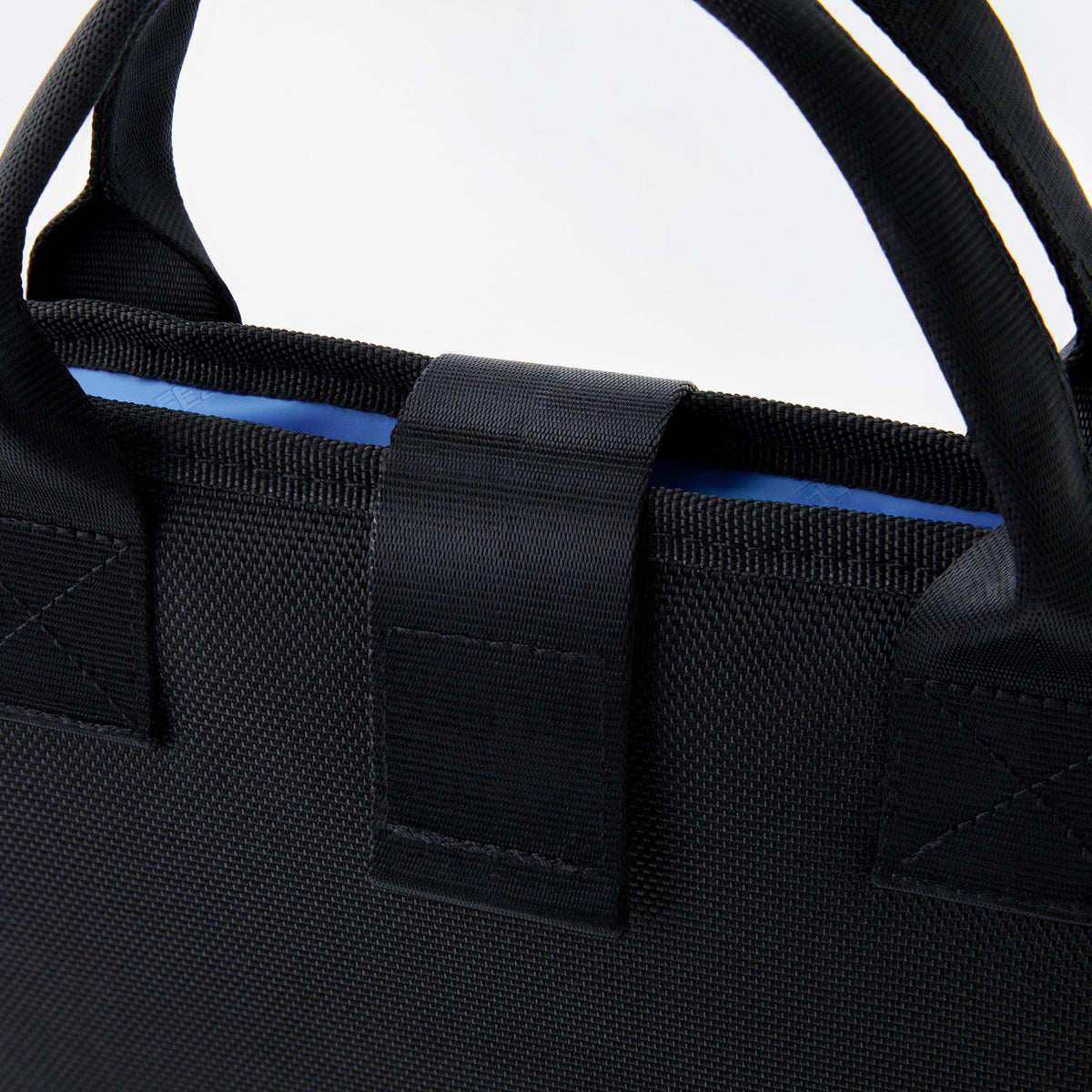 freezable-chill-board-large-u2 freezable-chill-board-large-black-ecofreeze-plus-zoom-handles.jpg