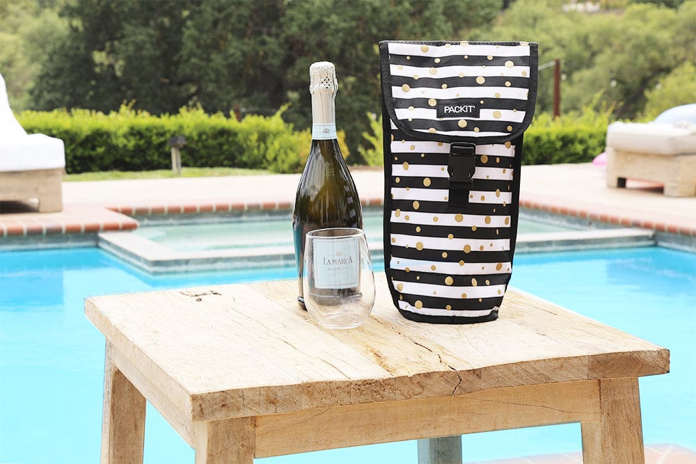 freezable-wine-bag-t9 freezable-wine-bag-celebration-dot-lifestyle-pool.jpg