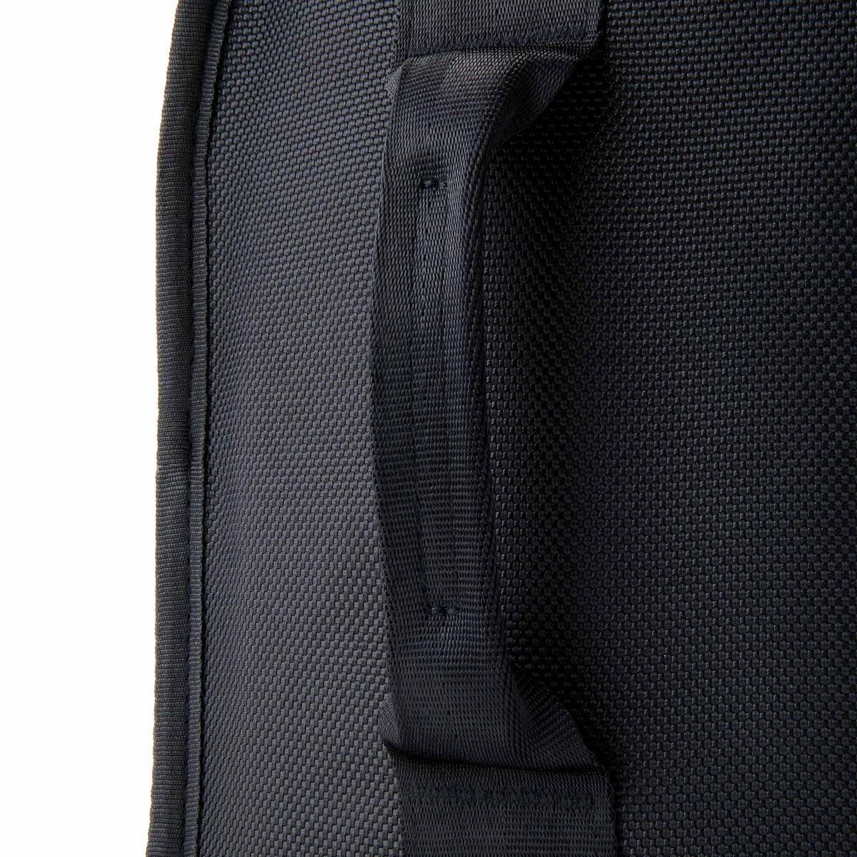 freezable-wine-cooler-l7 freezable-wine-cooler-black-zoom-back-seatbelt-webbing-handle.jpg